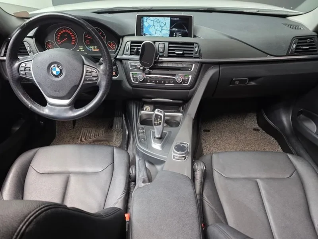 BMW 320 D xDrive - автомобили, коли, обяви за нови и употребявани 6