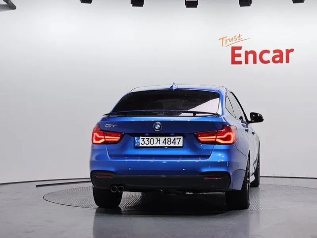 BMW 320 Gt 320D M Sports Premium - автомобили, коли, обяви за нови и употребявани 3