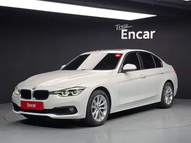 BMW 320 d ED Edition - автомобили, коли, обяви за нови и употребявани 0