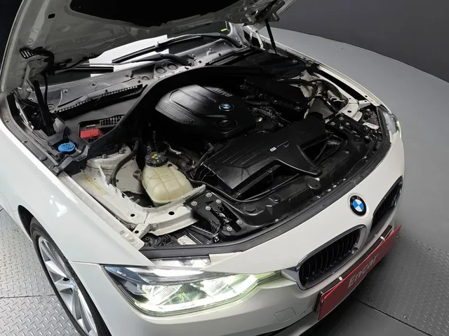 BMW 320 d ED Edition - автомобили, коли, обяви за нови и употребявани 5