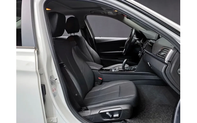 BMW 320 d ED Edition - автомобили, коли, обяви за нови и употребявани 9