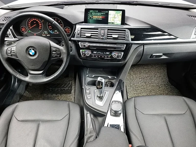 BMW 320 d - автомобили, коли, обяви за нови и употребявани 6