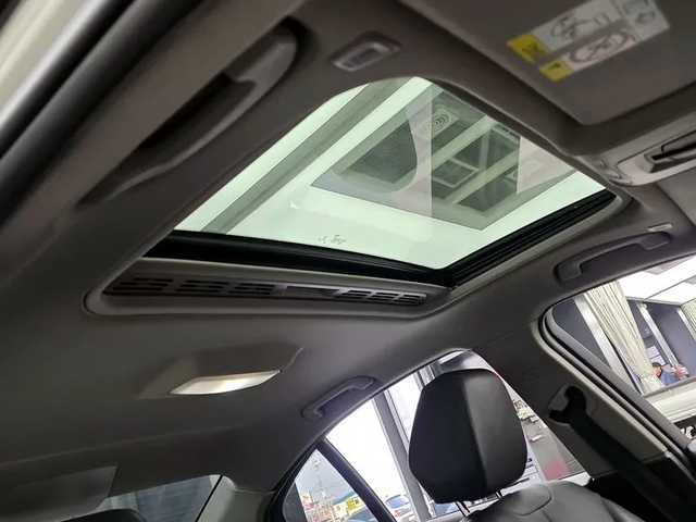 BMW 320 d ED Edition - автомобили, коли, обяви за нови и употребявани 16