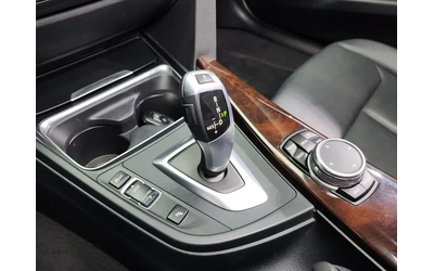 BMW 320 d - автомобили, коли, обяви за нови и употребявани 8