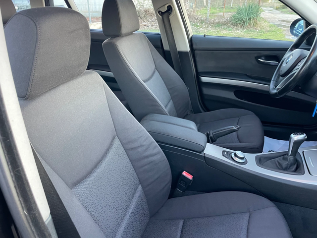 BMW 320 2.0TDI-NAVI-PANORAMA-ITALIA - автомобили, коли, обяви за нови и употребявани 5