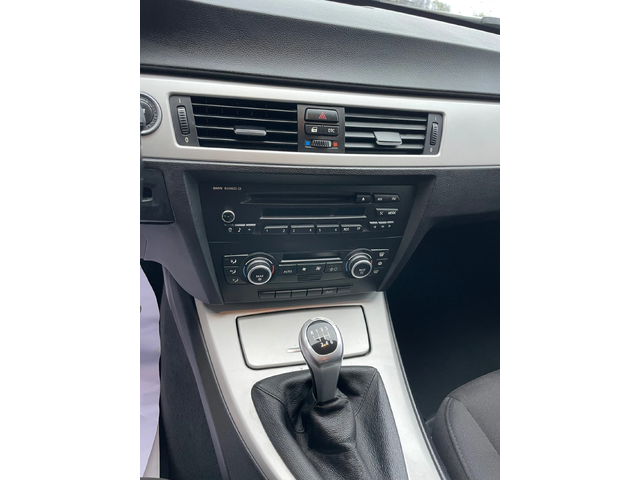 BMW 320 2.0TDI-FEIS-ITALIA - автомобили, коли, обяви за нови и употребявани 13