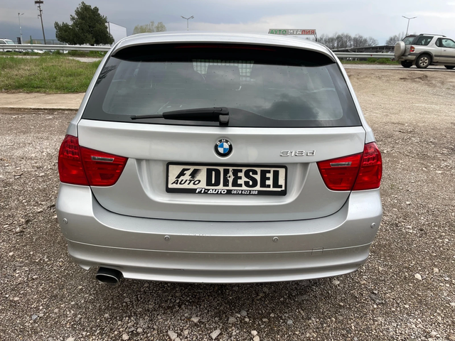 BMW 320 2.0TDI-FEIS-ITALIA - автомобили, коли, обяви за нови и употребявани 9