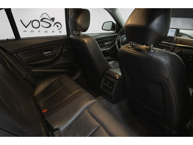 BMW 320 АвтоКредит* (ЦЕНА ДО БГ) 320i xDrive - автомобили, коли, обяви за нови и употребявани 11