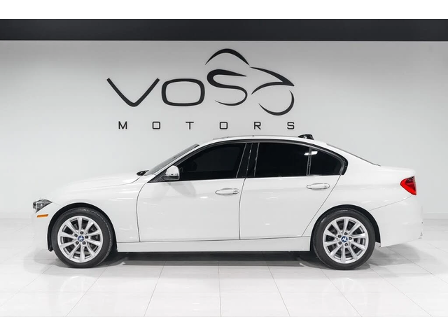 BMW 320 АвтоКредит* (ЦЕНА ДО БГ) 320i xDrive - автомобили, коли, обяви за нови и употребявани 2