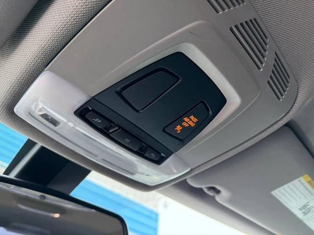 BMW 320 i* AвтоКредит * (ЦЕНА ДО БГ) - автомобили, коли, обяви за нови и употребявани 12