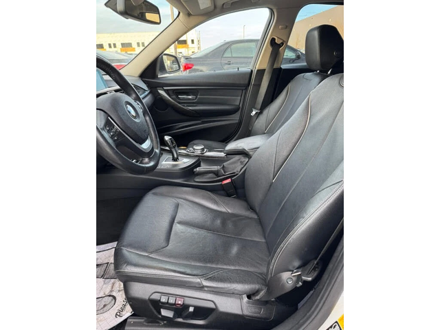 BMW 320 xDrive* Sedan* АвтоКредит* (ЦЕНА ДО БГ)* - автомобили, коли, обяви за нови и употребявани 6