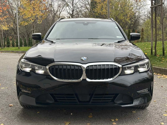 BMW 320 d / X-DRIVE / 86000км - автомобили, коли, обяви за нови и употребявани 1
