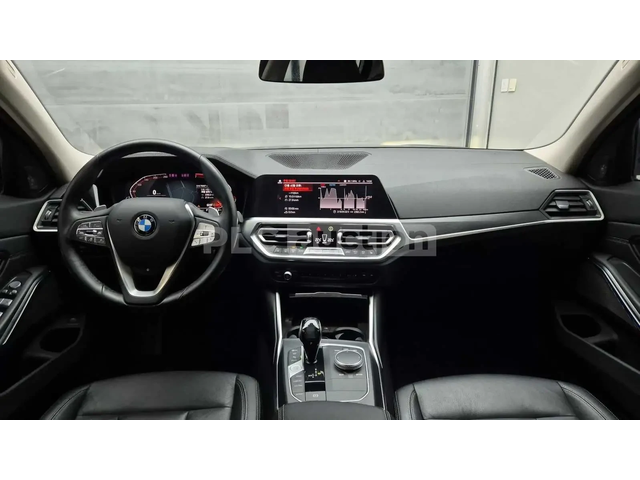 BMW 320 ПОДГРЕВИ * ПАНО * KEYLESS * - автомобили, коли, обяви за нови и употребявани 6