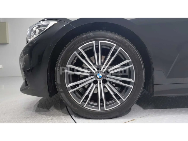 BMW 320 PANO * ПОДГРЕВИ * KEYLESS * 360 * H/K * - автомобили, коли, обяви за нови и употребявани 4