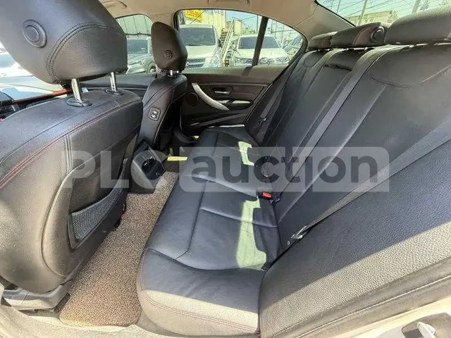 BMW 320 * HUD* ПОДГРЕВИ* ШИБИДАХ* - автомобили, коли, обяви за нови и употребявани 8
