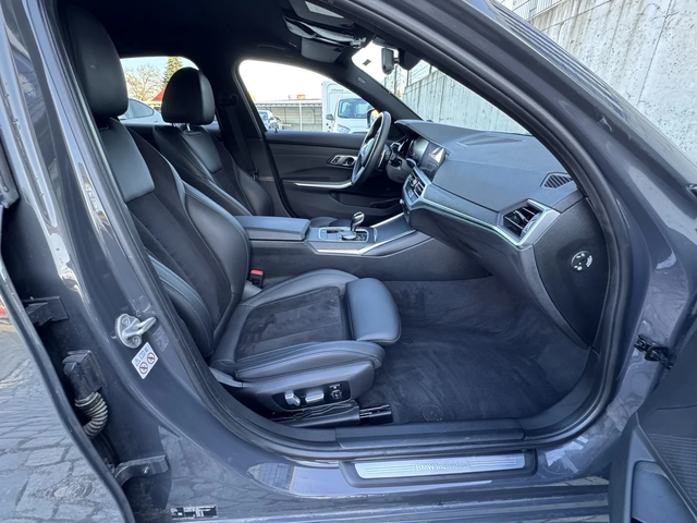 BMW 320 X-DRIVE M-Sport Individual - автомобили, коли, обяви за нови и употребявани 11