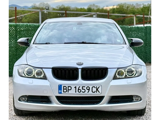BMW 320 D AVTOMAT* NAVI* XENON - автомобили, коли, обяви за нови и употребявани 1
