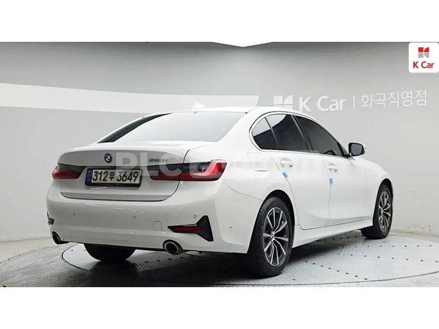 BMW 320 - автомобили, коли, обяви за нови и употребявани 1