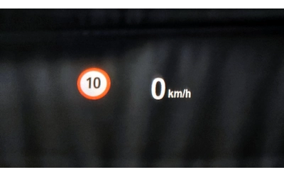 BMW 320 M PERFORMANCE EDITION* HUD* КРАЙНА ЦЕНА - автомобили, коли, обяви за нови и употребявани 8