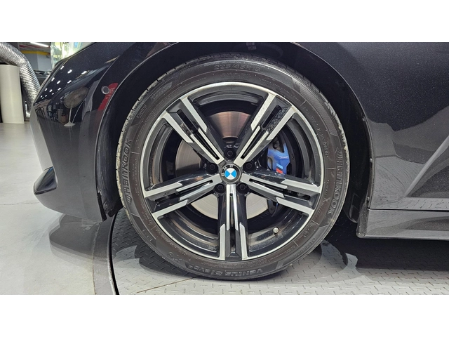 BMW 320 i M SPORT* ХЕДЪП* DISTRONIC* ШИБИДАХ* ПОДГРЕВ* - автомобили, коли, обяви за нови и употребявани 4
