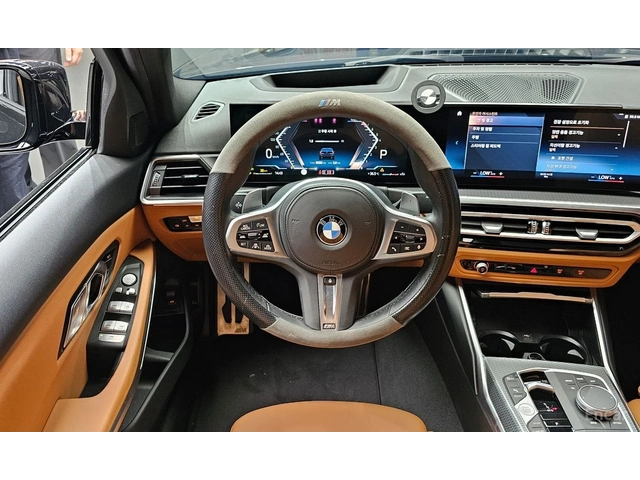 BMW 320 i M SPORT* ХЕДЪП* DISTRONIC* ШИБИДАХ* ПОДГРЕВ* - автомобили, коли, обяви за нови и употребявани 8