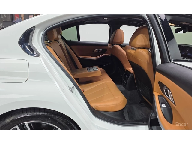 BMW 320 M* SPORT* ДИСТРОНИК* ХЕДЪП* КАМЕРА* - автомобили, коли, обяви за нови и употребявани 13