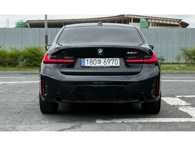 BMW 320 i M SPORT* DISTRONIC* ПОДГРЕВ* ШИБИДАХ* ХЕДЪП* - автомобили, коли, обяви за нови и употребявани 3