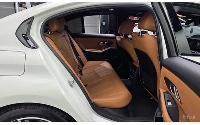 BMW 320 i M SPORT* DISTRONIC* ХЕДЪП* ПОДГРЕВ* ОБДУХВАНЕ* - автомобили, коли, обяви за нови и употребявани 14