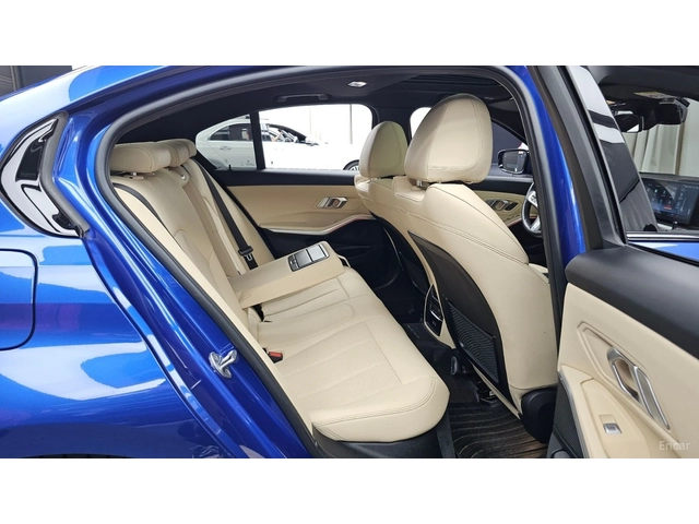 BMW 320 d* MSPORT* LASER* DISTRONIC* КАМЕРА* HEADUP* - автомобили, коли, обяви за нови и употребявани 9