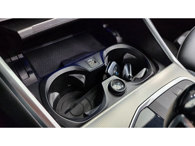 BMW 320 M Sport* HUD* КОЖА* НАВИ* ПАНО - автомобили, коли, обяви за нови и употребявани 14