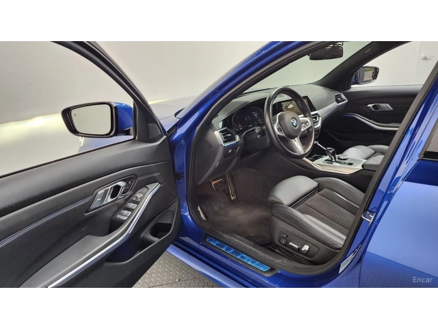 BMW 320 M Sport* HUD* КОЖА* НАВИ* ПАНО - автомобили, коли, обяви за нови и употребявани 7
