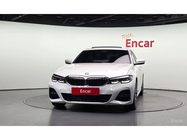 BMW 320 M* SPORT* ДИСТРОНИК* ХЕДЪП* 360КАМЕРА* - автомобили, коли, обяви за нови и употребявани 2