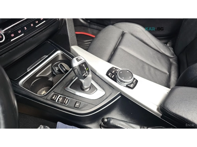 BMW 320 M PERFORMANCE EDITION* HUD* ПАНО* НАВИ* КОЖА - автомобили, коли, обяви за нови и употребявани 6