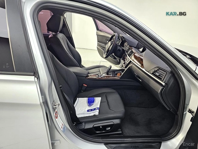 BMW 320 КОЖА* ПОДГРЕВ* НАВИ* ПАНО* КАМЕРА - автомобили, коли, обяви за нови и употребявани 9