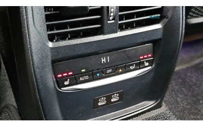 BMW 320 Luxury* HUD* КОЖА* НАВИ* ПАНО - автомобили, коли, обяви за нови и употребявани 15