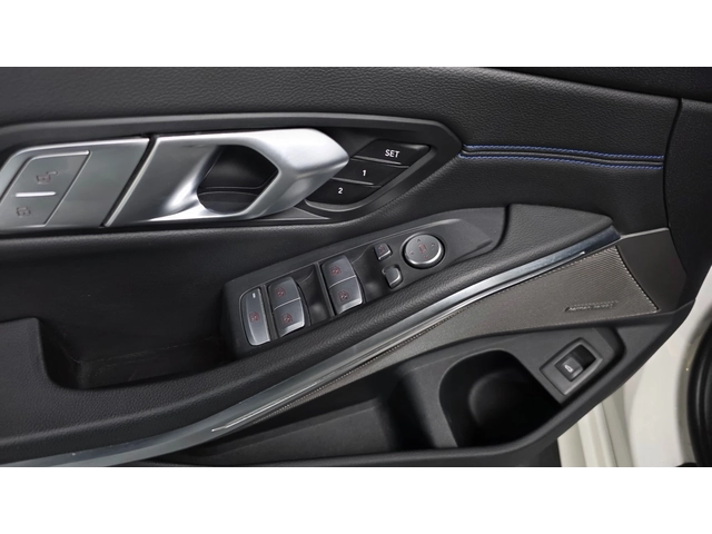 BMW 320 Touring | HUD | 360 | Memory | Подгреви - автомобили, коли, обяви за нови и употребявани 14
