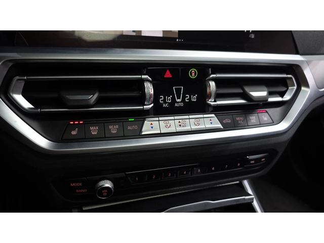 BMW 320 Touring | HUD | 360 | Memory | Подгреви - автомобили, коли, обяви за нови и употребявани 9