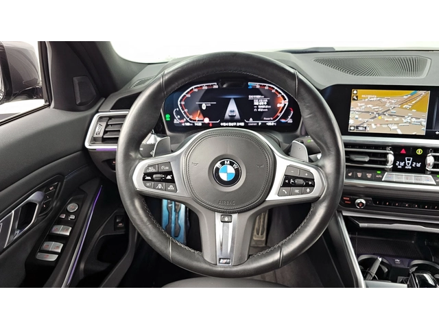 BMW 320 d xDrive M Sport - автомобили, коли, обяви за нови и употребявани 12