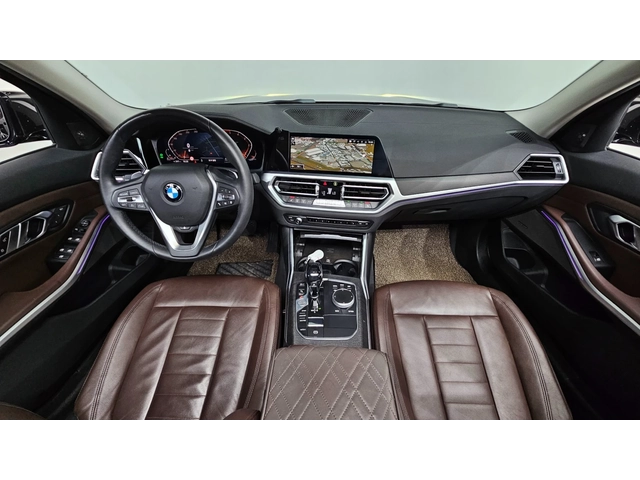 BMW 320 d Luxury - автомобили, коли, обяви за нови и употребявани 6