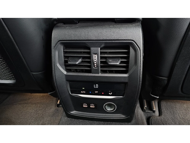 BMW 320 d M Sport - автомобили, коли, обяви за нови и употребявани 16