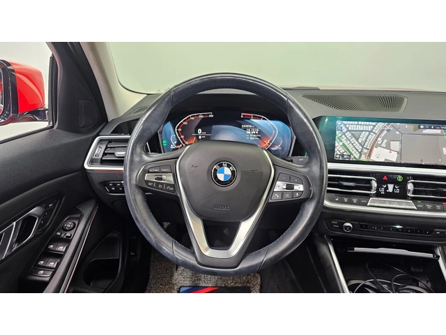 BMW 320 - автомобили, коли, обяви за нови и употребявани 10