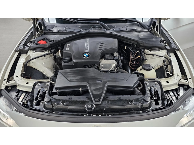 BMW 320 i Modern - автомобили, коли, обяви за нови и употребявани 4