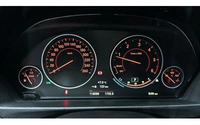 BMW 320 320d M Performance | HUD | Памет | Keyless - автомобили, коли, обяви за нови и употребявани 8