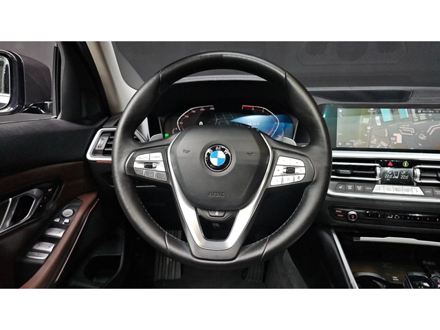 BMW 320 - автомобили, коли, обяви за нови и употребявани 8