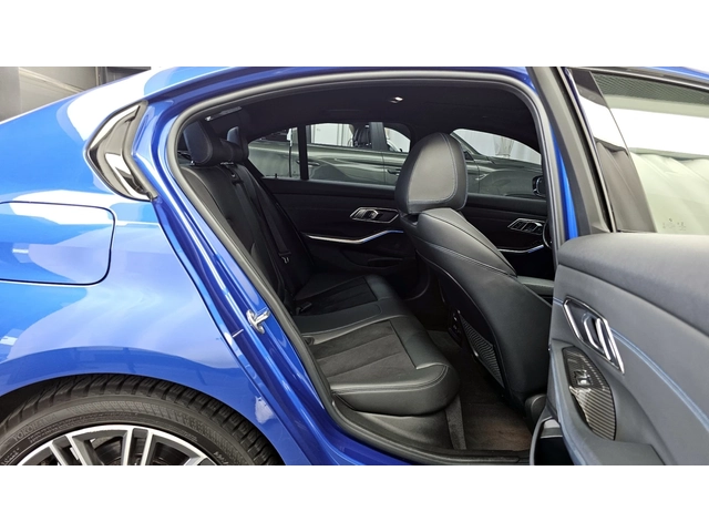 BMW 320 320d M Sport | HUD | MEMORY | Панорама - автомобили, коли, обяви за нови и употребявани 13