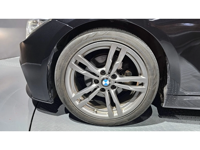 BMW 320 320d M Performance | HUD | Памет | Keyless - автомобили, коли, обяви за нови и употребявани 13