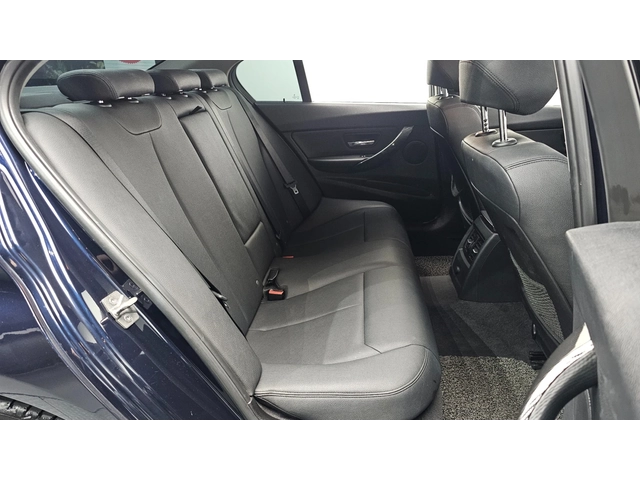 BMW 320 320d | HUD | LED Фарове | Навигация | Шибедах - автомобили, коли, обяви за нови и употребявани 10