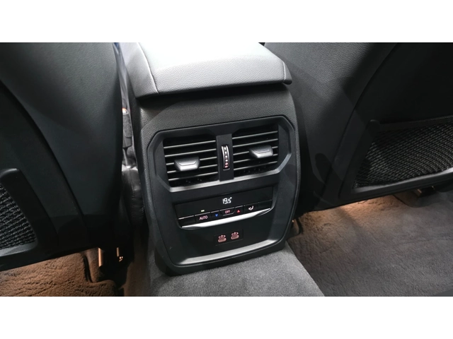 BMW 320 320i | HUD | Навигация | LED Фарове - автомобили, коли, обяви за нови и употребявани 12