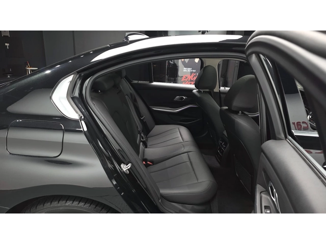 BMW 320 320i | HUD | Навигация | LED Фарове - автомобили, коли, обяви за нови и употребявани 15