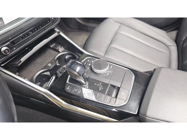 BMW 320 G20 - автомобили, коли, обяви за нови и употребявани 10